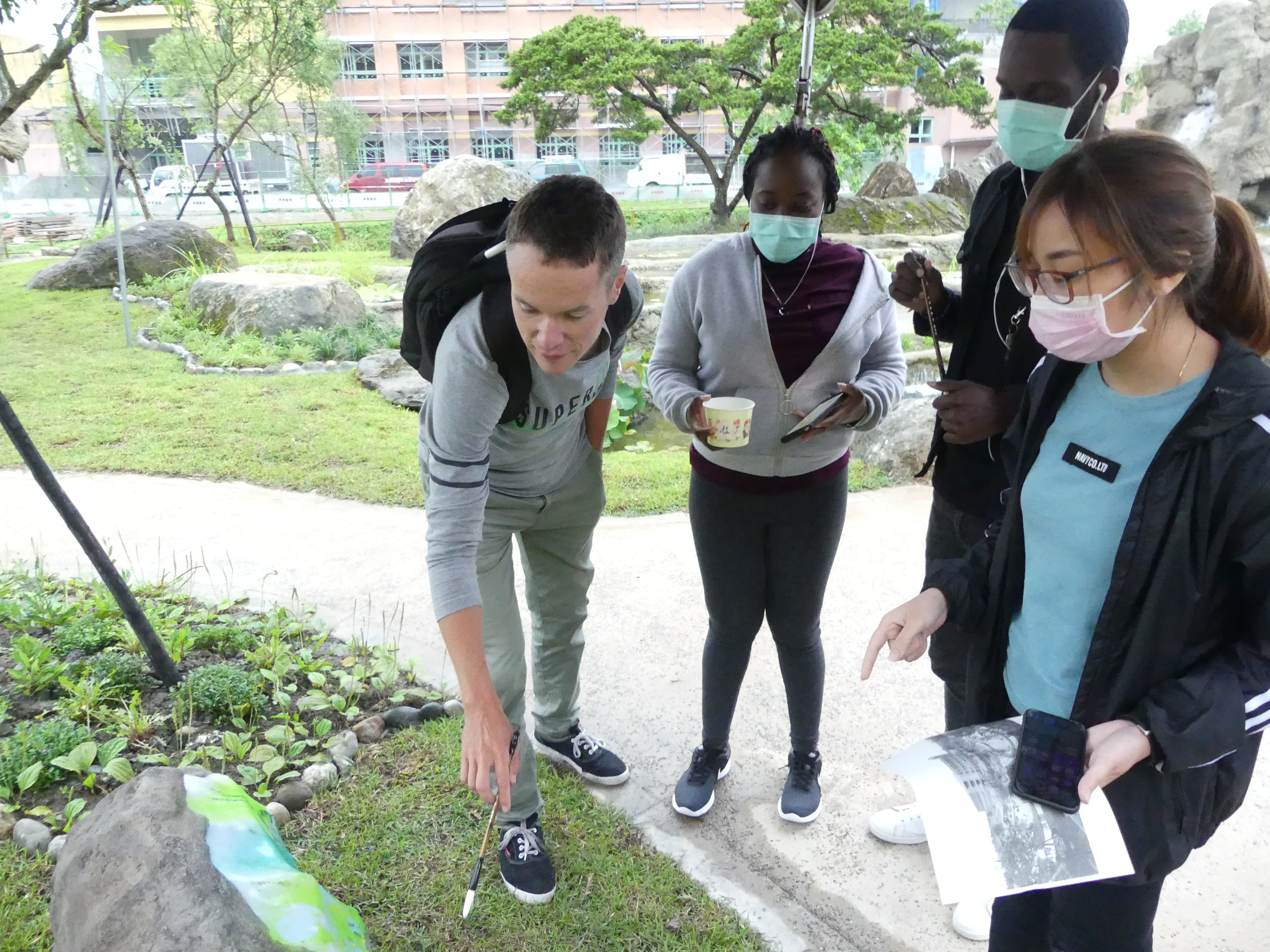 詩經花園 石燈籠